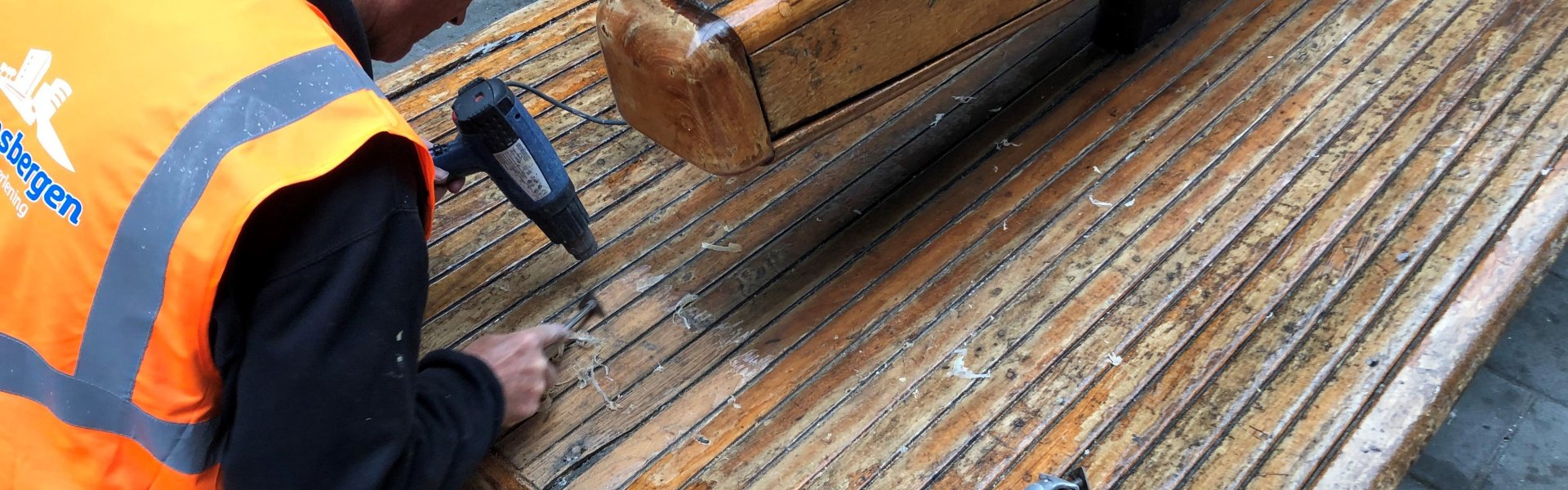 Perronbank Eindhoven 2.jpg